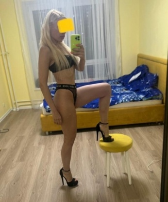 Приглашаю на встречу в свою уютную квартиру или приеду к тебе в отель. У меня есть множество возможностей для наслаждения - классический секс, оральные ласки, эротический массаж и многое другое. Мои клиенты всегда остаются довольными и возвращаются ко мне снова. Я знаю, как доставить истинное удовольствие и сделать твои мечты реальностью. Смотри мои фото и чувствуй, как растет твое желание. Жду тебя, чтобы провести незабываемое время вместе! 😉✨🔥 Нина